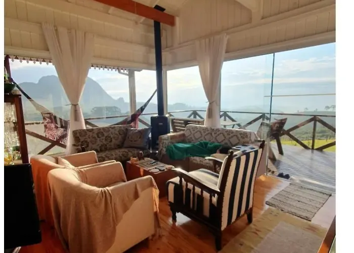 Vista Da Montanha. Casa Inteira 6 Pessoas.